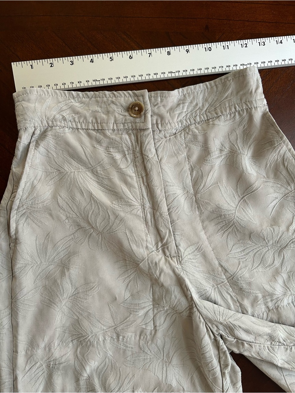 House of Harlow 1960 Sage Green Wide-Leg Embossed Pants - Picture 8 of 10